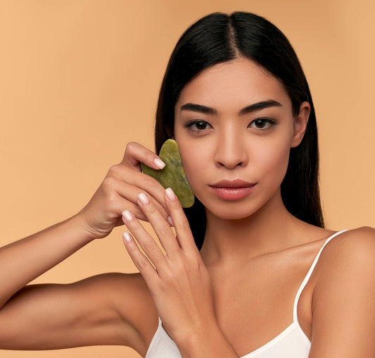 The 15 Benefits of Gua Sha and How Best to Use It