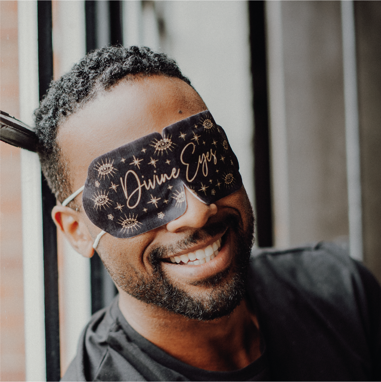 Mask with discount eyes